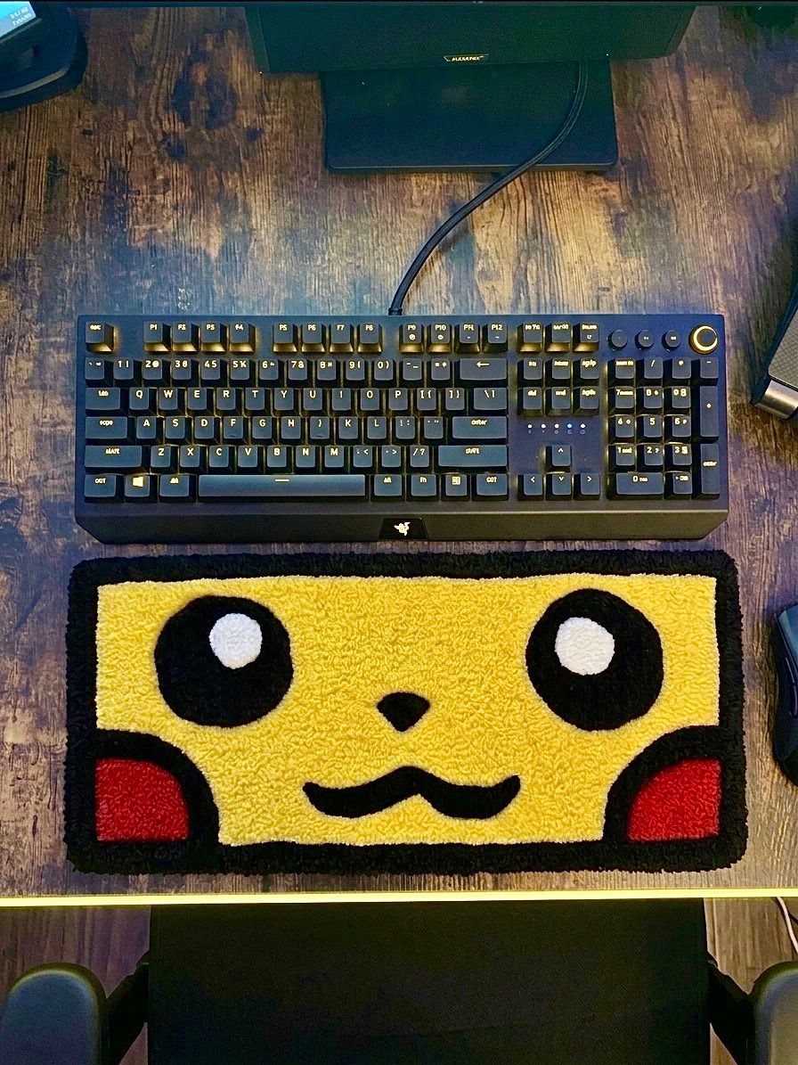 Pikachu Face Keyboard Rug - ruggybuggy