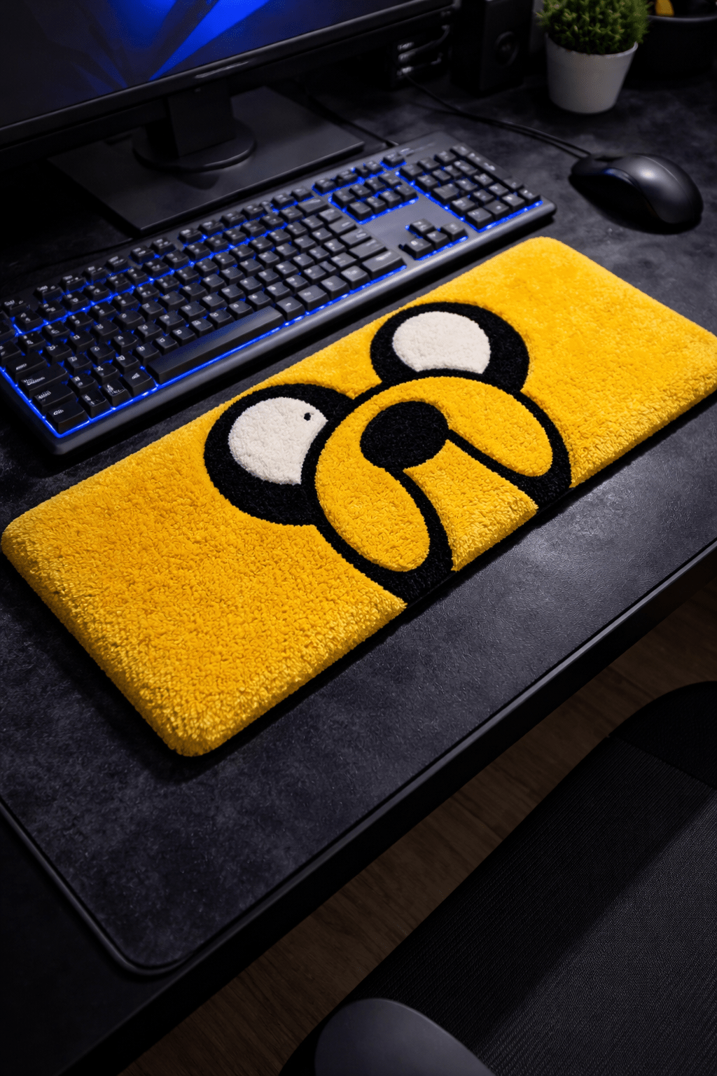 Premium Cartoon Desk Rug – Handcrafted Anime Keyboard Mat for Gaming Setup - ruggybuggy
